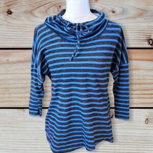 Cynthia Rowley Black & Blue Stripes Comfy Top with 3/4 Sleeves in Size M…